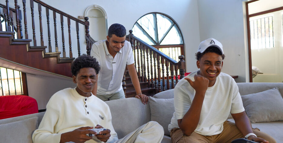 Unwind and build lifelong friendships in our modern game lounge. Designed to foster a warm and supportive student community, this recreational space allows residents to relax, play, and socialize responsibly during downtime.